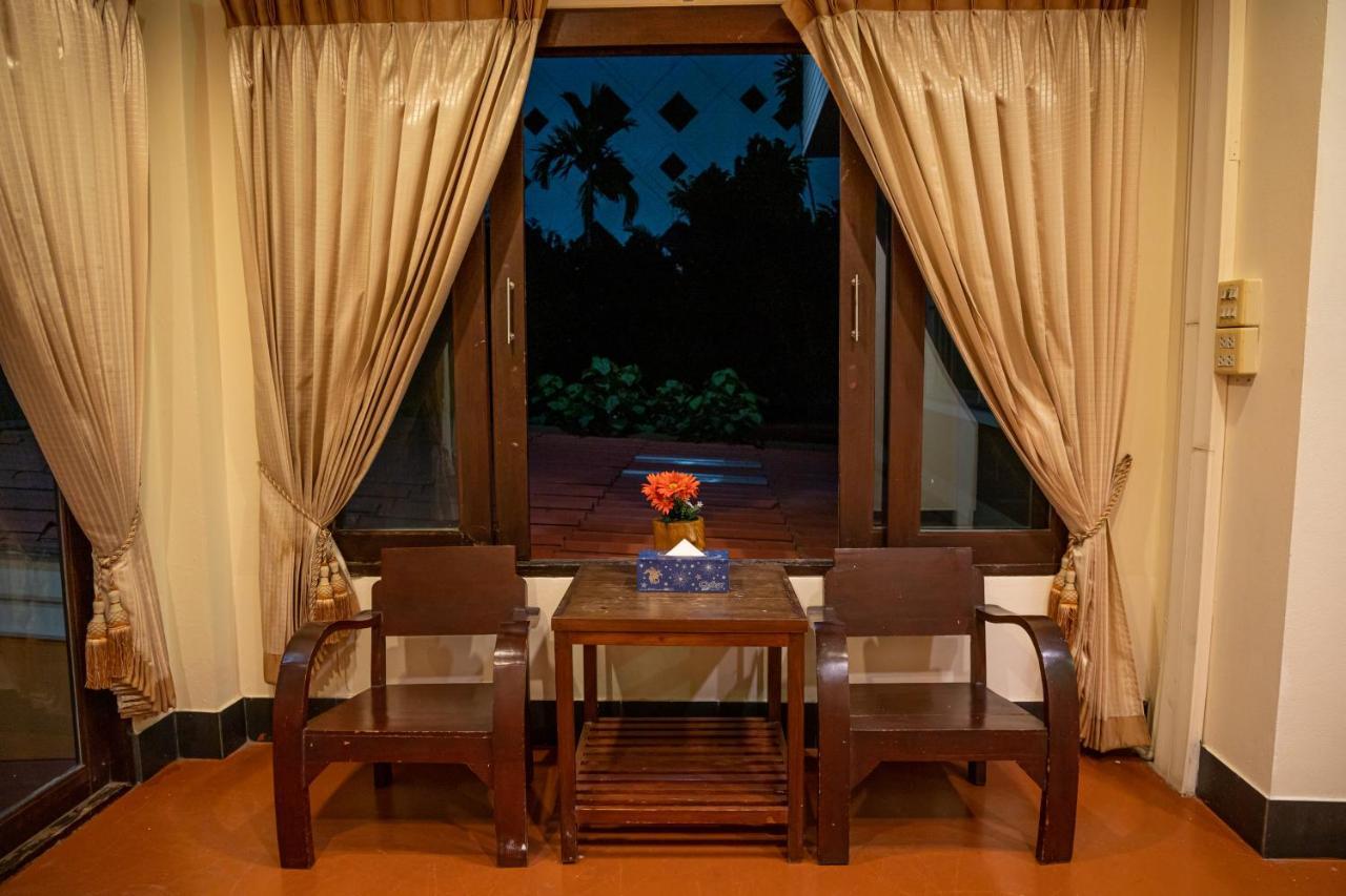 Jj Hut Hotel تْشينيغْرايْ المظهر الخارجي الصورة
